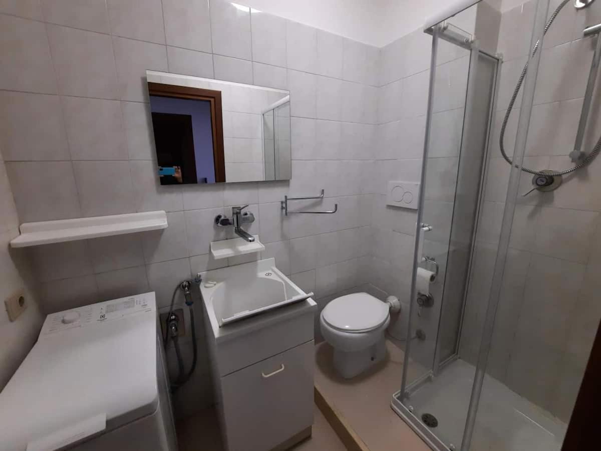 San Mariano Appartamento Confortevole E Ben Servito מראה חיצוני תמונה